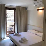 Albizi Sanzio Apt 205